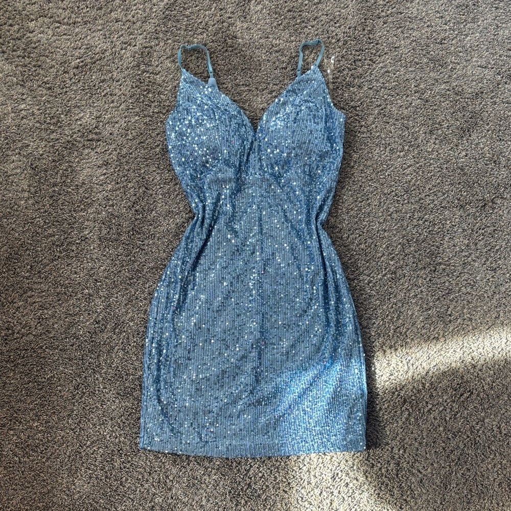 Elegant Blue Sequin Mini Dress